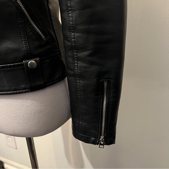 TOPSHOP FAUX LEATHER BIKER JACKET - Sz 4 - Picture 4 of 9